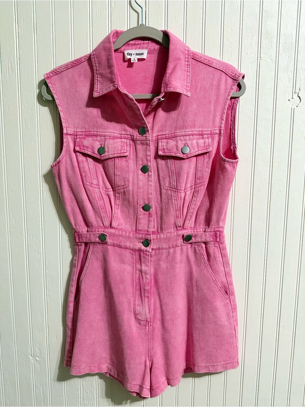 day + moon Pink Denim Sleeveless Romper